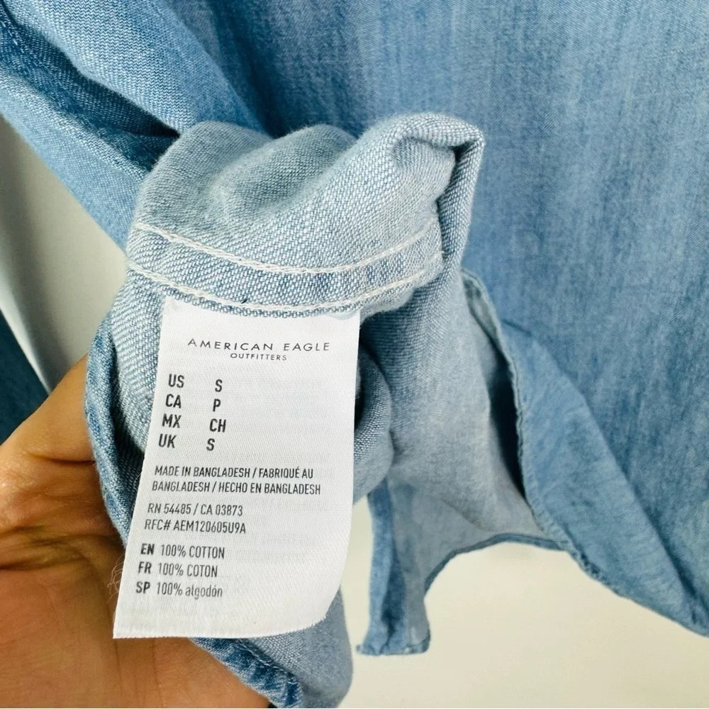 American Eagle Chambray‎ Hoodie Button Up Shirt Size Small - Picture 7 of 7
